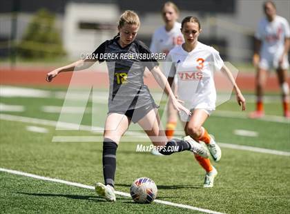 Thumbnail 2 in Vail Mountain vs Prospect Ridge Academy (CHSAA 3A Playoffs Rd 2) photogallery.