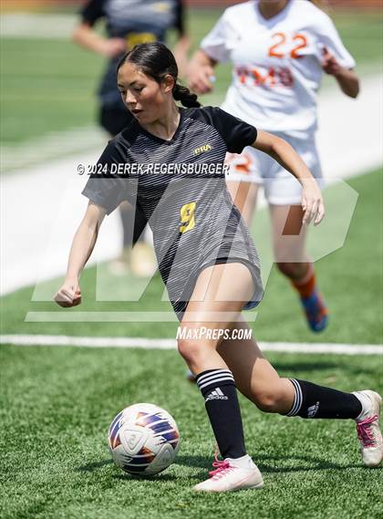 Thumbnail 2 in Vail Mountain vs Prospect Ridge Academy (CHSAA 3A Playoffs Rd 2) photogallery.