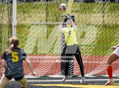 Thumbnail 2 in Vail Mountain vs Prospect Ridge Academy (CHSAA 3A Playoffs Rd 2) photogallery.
