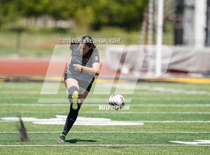 Thumbnail 3 in Vail Mountain vs Prospect Ridge Academy (CHSAA 3A Playoffs Rd 2) photogallery.