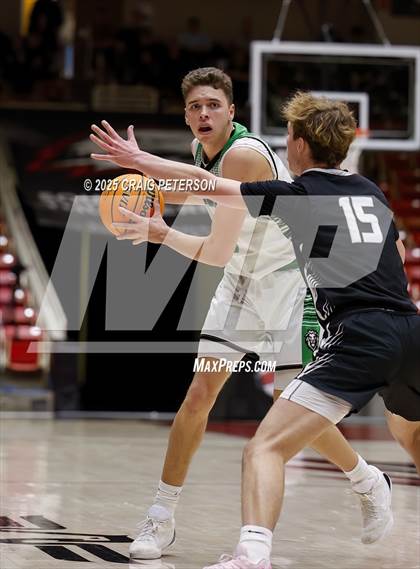 Thumbnail 1 in Payson vs. Pine View (UHSAA 4A Quarterfinal) photogallery.
