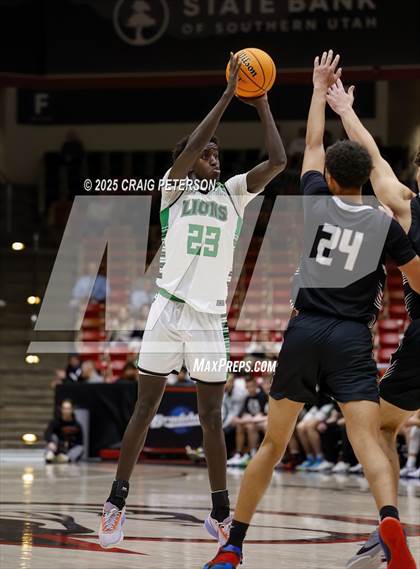 Thumbnail 1 in Payson vs. Pine View (UHSAA 4A Quarterfinal) photogallery.