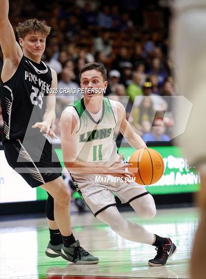 Thumbnail 1 in Payson vs. Pine View (UHSAA 4A Quarterfinal) photogallery.