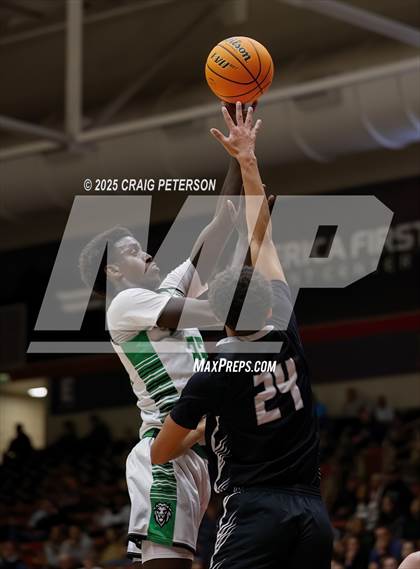 Thumbnail 1 in Payson vs. Pine View (UHSAA 4A Quarterfinal) photogallery.