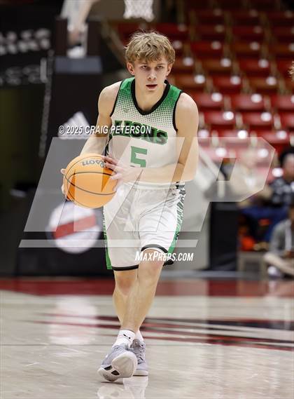 Thumbnail 2 in Payson vs. Pine View (UHSAA 4A Quarterfinal) photogallery.
