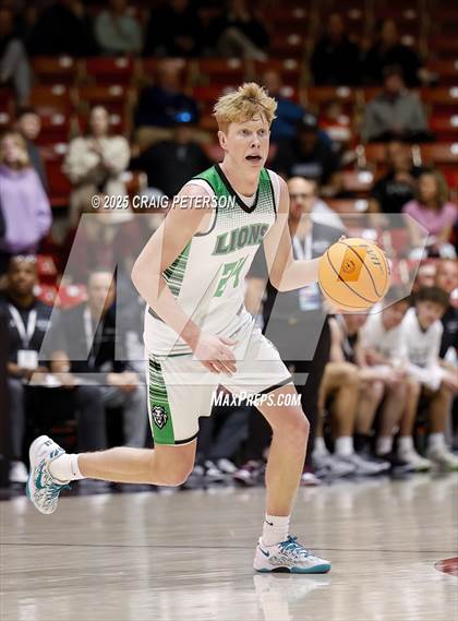 Thumbnail 1 in Payson vs. Pine View (UHSAA 4A Quarterfinal) photogallery.