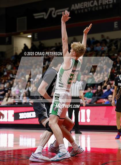 Thumbnail 1 in Payson vs. Pine View (UHSAA 4A Quarterfinal) photogallery.
