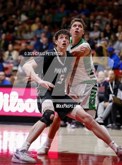 Thumbnail 2 in Payson vs. Pine View (UHSAA 4A Quarterfinal) photogallery.