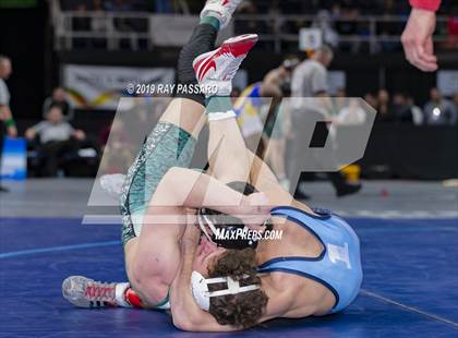 Thumbnail 3 in NYSPHSAA D1 Wrestling Championships (Semifinals 138 -170 lbs) photogallery.