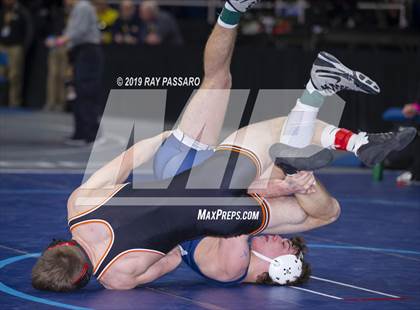 Thumbnail 3 in NYSPHSAA D1 Wrestling Championships (Semifinals 138 -170 lbs) photogallery.