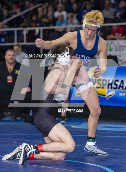 Thumbnail 1 in NYSPHSAA D1 Wrestling Championships (Semifinals 138 -170 lbs) photogallery.