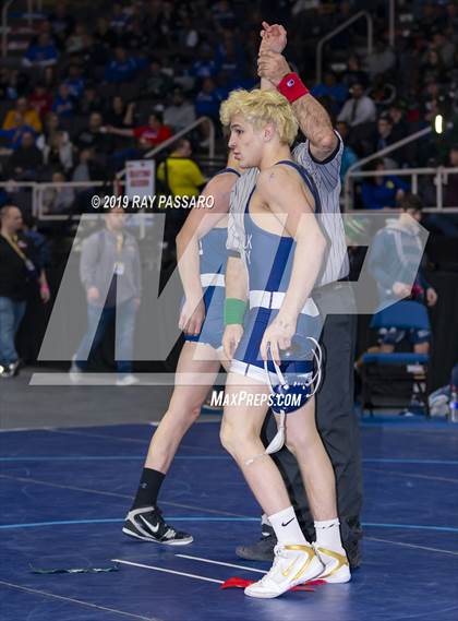 Thumbnail 1 in NYSPHSAA D1 Wrestling Championships (Semifinals 138 -170 lbs) photogallery.