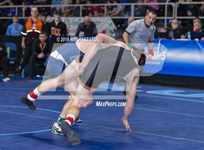 Thumbnail 3 in NYSPHSAA D1 Wrestling Championships (Semifinals 138 -170 lbs) photogallery.