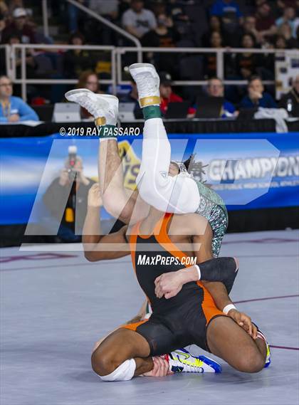 Thumbnail 3 in NYSPHSAA D1 Wrestling Championships (Semifinals 138 -170 lbs) photogallery.