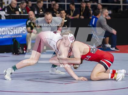 Thumbnail 3 in NYSPHSAA D1 Wrestling Championships (Semifinals 138 -170 lbs) photogallery.