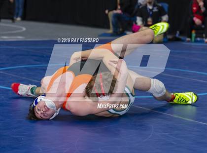Thumbnail 3 in NYSPHSAA D1 Wrestling Championships (Semifinals 138 -170 lbs) photogallery.