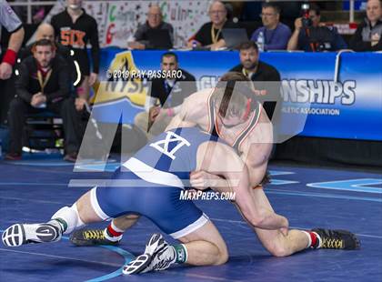 Thumbnail 2 in NYSPHSAA D1 Wrestling Championships (Semifinals 138 -170 lbs) photogallery.