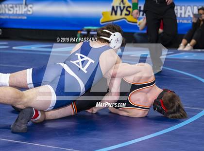 Thumbnail 2 in NYSPHSAA D1 Wrestling Championships (Semifinals 138 -170 lbs) photogallery.