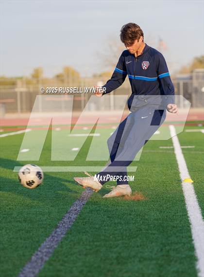 Thumbnail 3 in Desert Mountain @ Perry photogallery.
