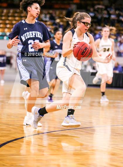 Thumbnail 2 in Widefield vs. Evergreen (CHSAA 4A Final Four) photogallery.