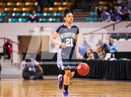 Thumbnail 3 in Widefield vs. Evergreen (CHSAA 4A Final Four) photogallery.