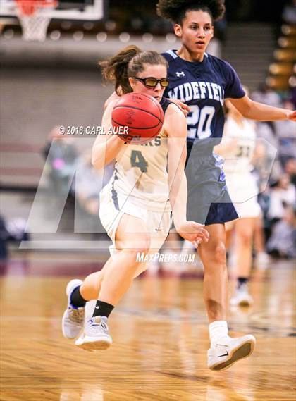 Thumbnail 2 in Widefield vs. Evergreen (CHSAA 4A Final Four) photogallery.