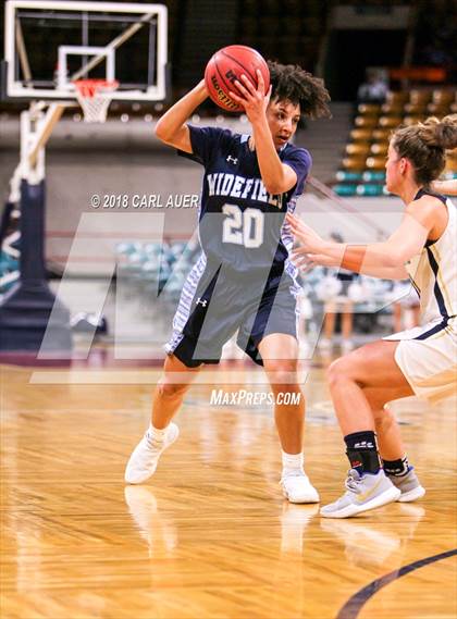 Thumbnail 3 in Widefield vs. Evergreen (CHSAA 4A Final Four) photogallery.