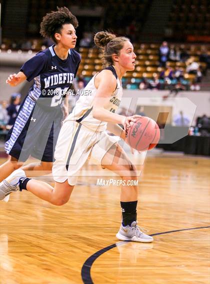 Thumbnail 3 in Widefield vs. Evergreen (CHSAA 4A Final Four) photogallery.