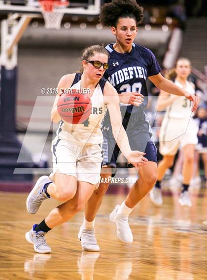 Thumbnail 1 in Widefield vs. Evergreen (CHSAA 4A Final Four) photogallery.