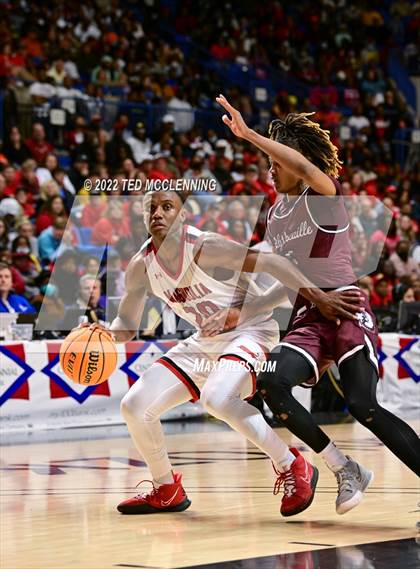 Thumbnail 3 in Magnolia vs. Blytheville (AAA 4A State Final) photogallery.