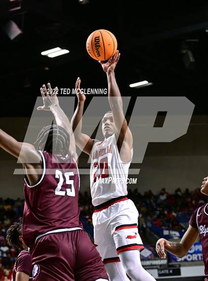 Thumbnail 2 in Magnolia vs. Blytheville (AAA 4A State Final) photogallery.