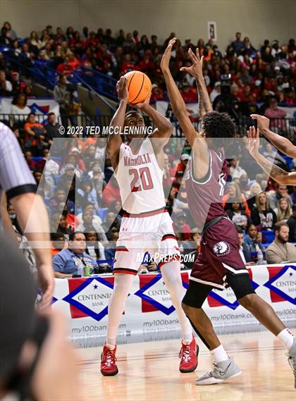 Thumbnail 3 in Magnolia vs. Blytheville (AAA 4A State Final) photogallery.