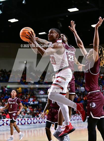 Thumbnail 2 in Magnolia vs. Blytheville (AAA 4A State Final) photogallery.