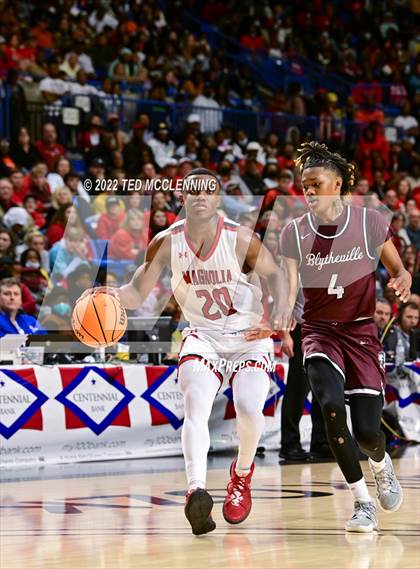 Thumbnail 1 in Magnolia vs. Blytheville (AAA 4A State Final) photogallery.