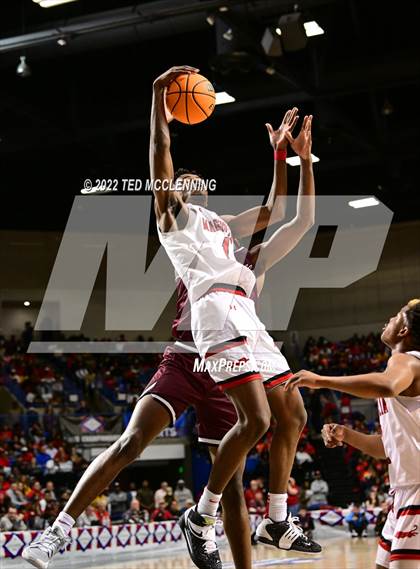 Thumbnail 1 in Magnolia vs. Blytheville (AAA 4A State Final) photogallery.