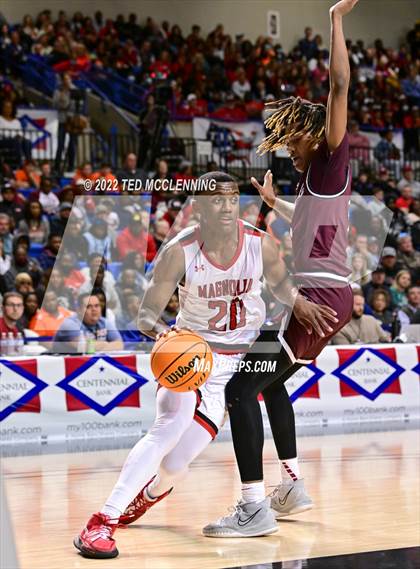 Thumbnail 1 in Magnolia vs. Blytheville (AAA 4A State Final) photogallery.