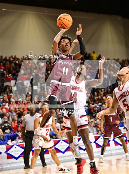 Thumbnail 3 in Magnolia vs. Blytheville (AAA 4A State Final) photogallery.