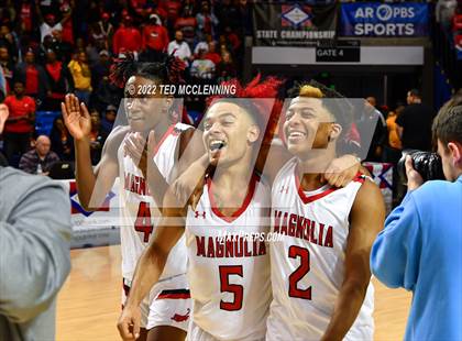 Thumbnail 1 in Magnolia vs. Blytheville (AAA 4A State Final) photogallery.