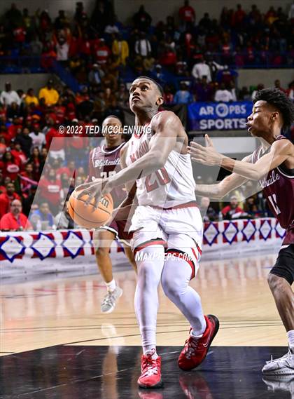 Thumbnail 1 in Magnolia vs. Blytheville (AAA 4A State Final) photogallery.