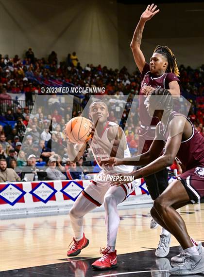 Thumbnail 3 in Magnolia vs. Blytheville (AAA 4A State Final) photogallery.