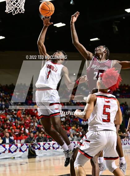 Thumbnail 2 in Magnolia vs. Blytheville (AAA 4A State Final) photogallery.