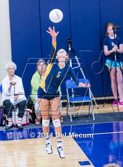 Thumbnail 1 in St. Thomas Aquinas vs. Tampa Prep (Berkeley Premier) photogallery.