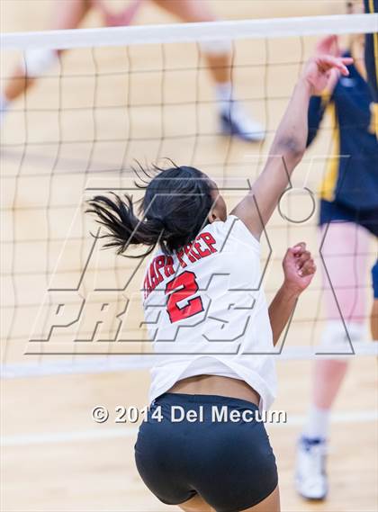 Thumbnail 1 in St. Thomas Aquinas vs. Tampa Prep (Berkeley Premier) photogallery.
