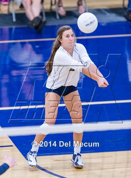 Thumbnail 3 in St. Thomas Aquinas vs. Tampa Prep (Berkeley Premier) photogallery.