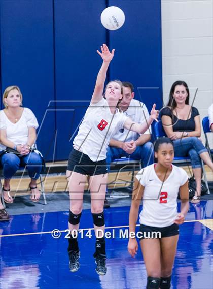 Thumbnail 3 in St. Thomas Aquinas vs. Tampa Prep (Berkeley Premier) photogallery.