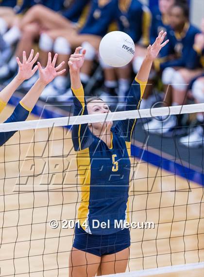 Thumbnail 3 in St. Thomas Aquinas vs. Tampa Prep (Berkeley Premier) photogallery.