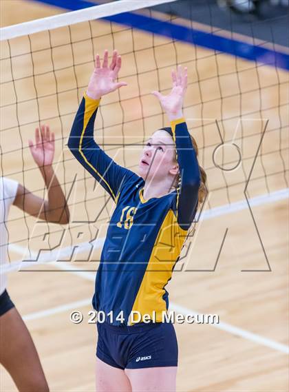 Thumbnail 1 in St. Thomas Aquinas vs. Tampa Prep (Berkeley Premier) photogallery.