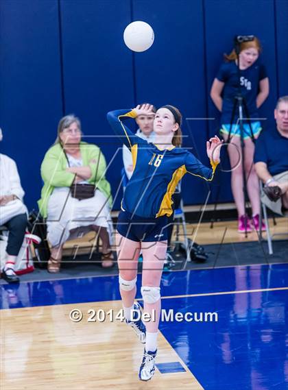 Thumbnail 3 in St. Thomas Aquinas vs. Tampa Prep (Berkeley Premier) photogallery.
