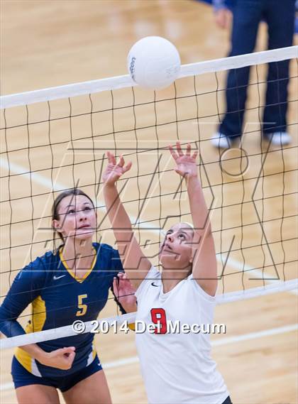 Thumbnail 3 in St. Thomas Aquinas vs. Tampa Prep (Berkeley Premier) photogallery.