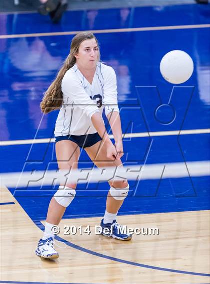 Thumbnail 1 in St. Thomas Aquinas vs. Tampa Prep (Berkeley Premier) photogallery.